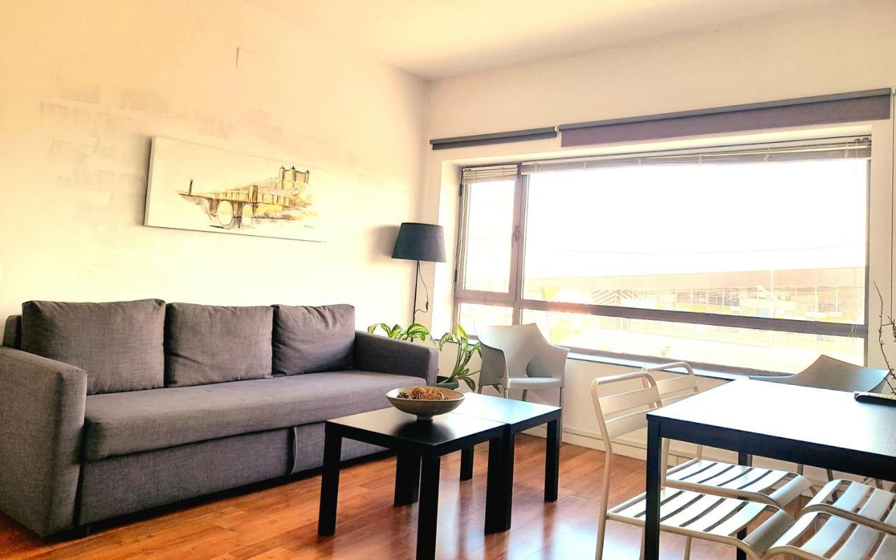 TOLETUM low cost LOFTS diáfanos o 2dormitorios PARKING Municipal Gratis al aire libre a 100m Toledo Exterior foto