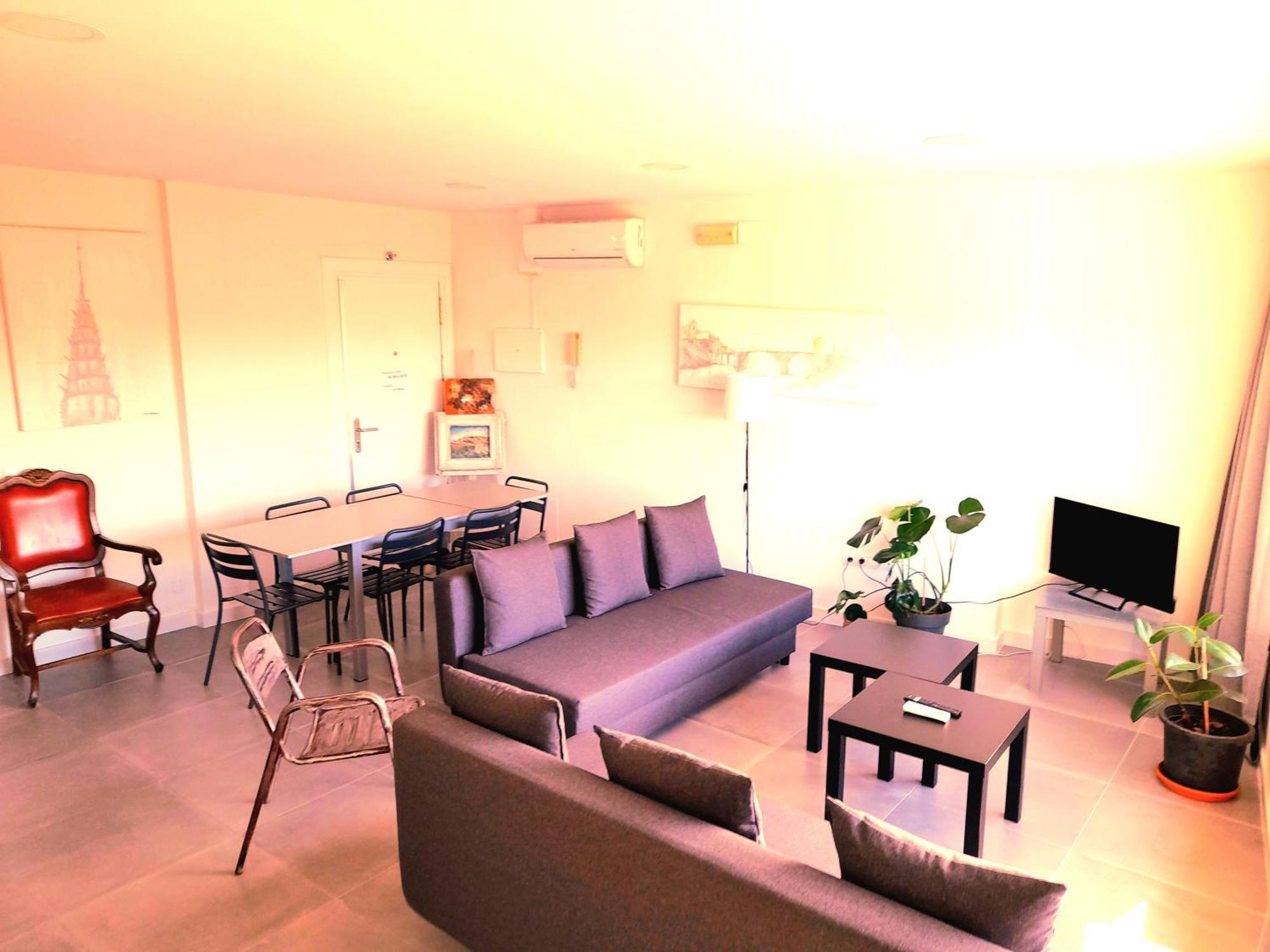 TOLETUM low cost LOFTS diáfanos o 2dormitorios PARKING Municipal Gratis al aire libre a 100m Toledo Exterior foto
